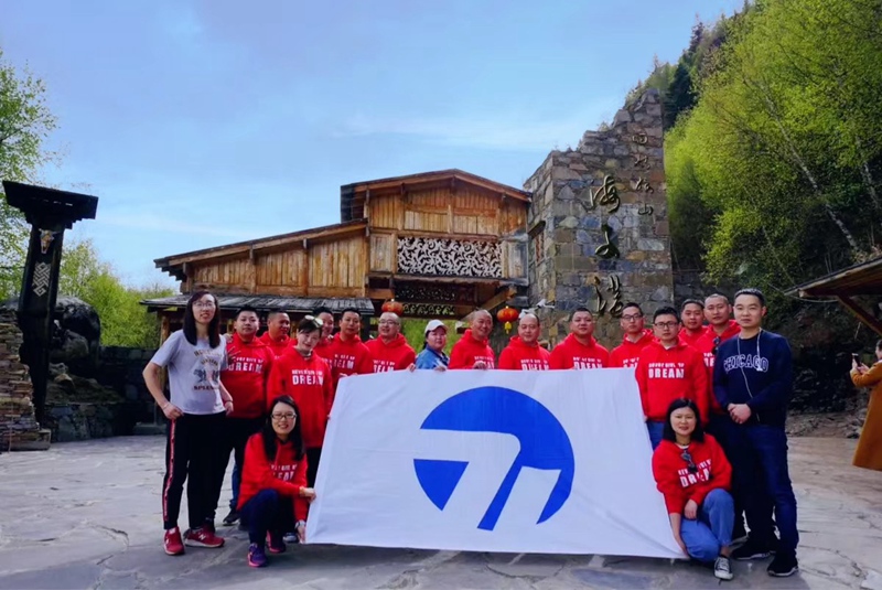 凝心聚力 不忘初心 —— bevictor伟德市场营销中心2019年户外团建活动